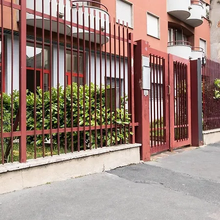 Apartment Altido Porta Romana Studio *