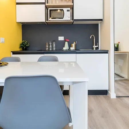 Altido Porta Romana Studio *